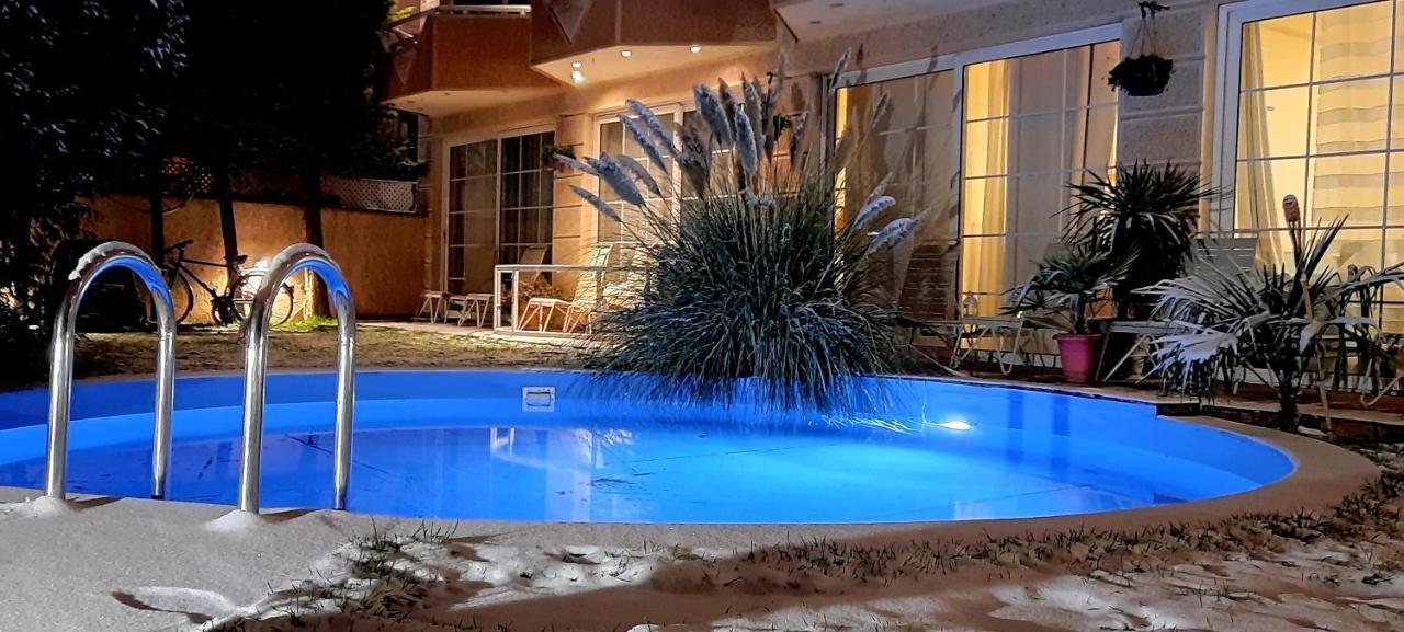 Aloha Luxury Apartman Szkopje